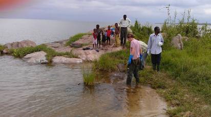 Collecting snails in Tanzania.jpg