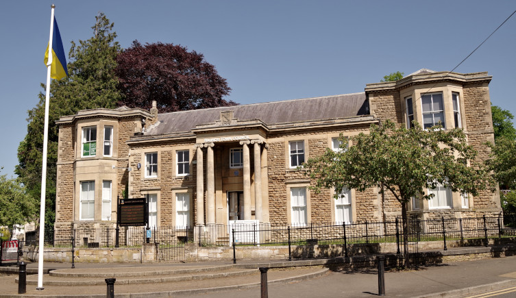 Raunds town hall in the sun