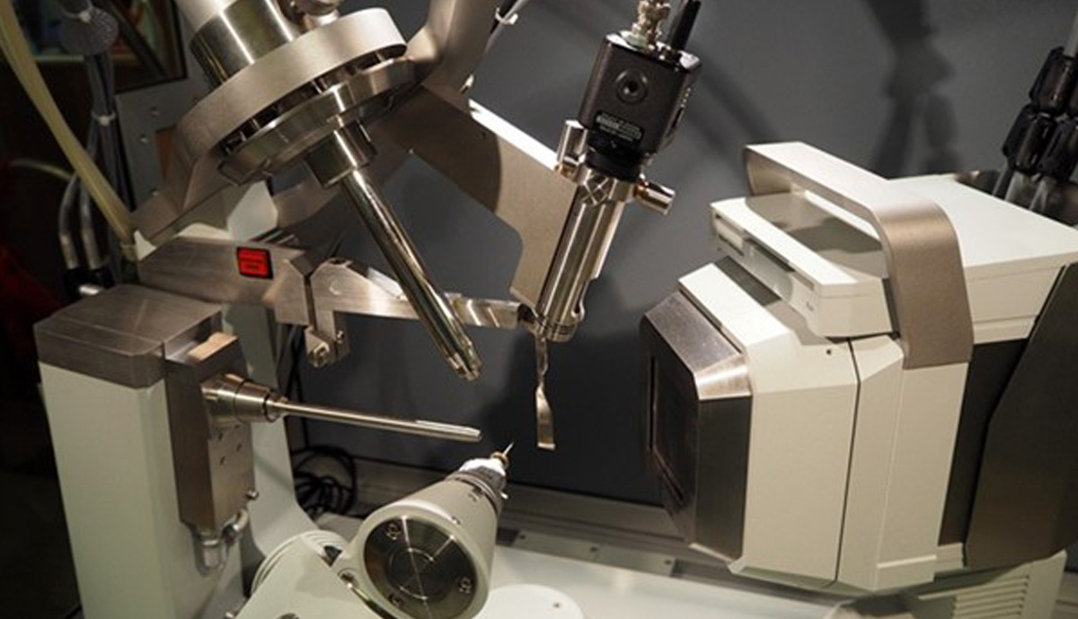Xcalibur machine in the lab