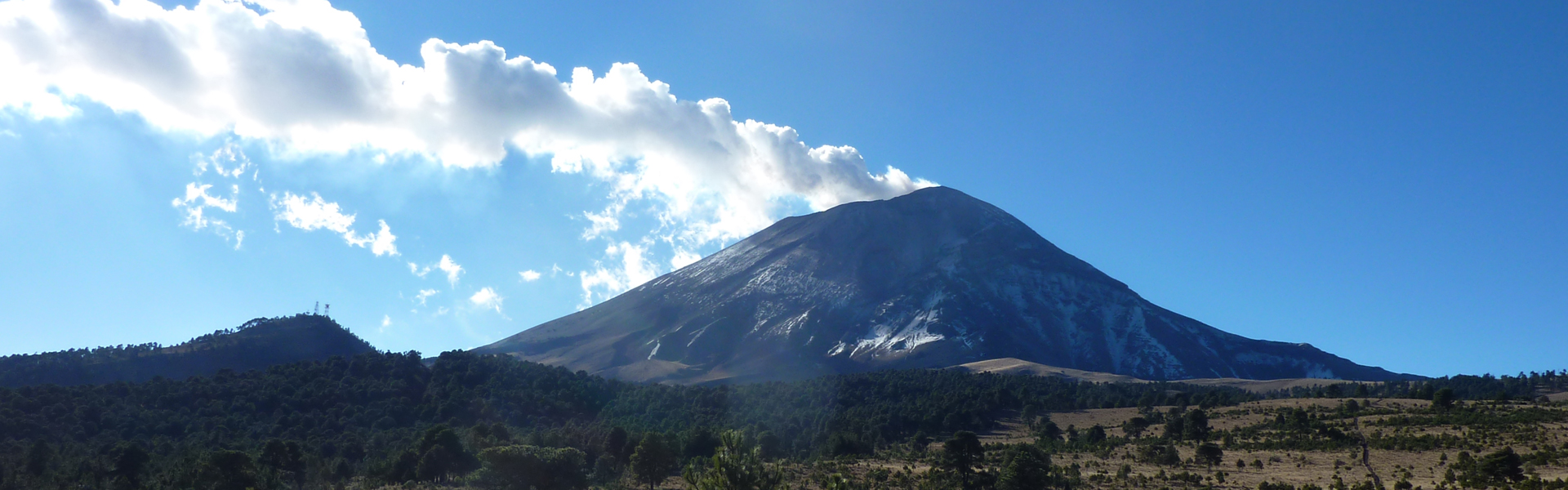 Photograph of Popocatépetl volcano, Mexico © Trustees of the Natural History Museum London 