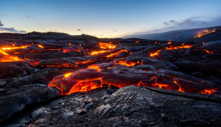 Resfriamento de lava na Islândia