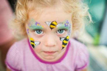10 butterfly-painted-face-girl.jpg